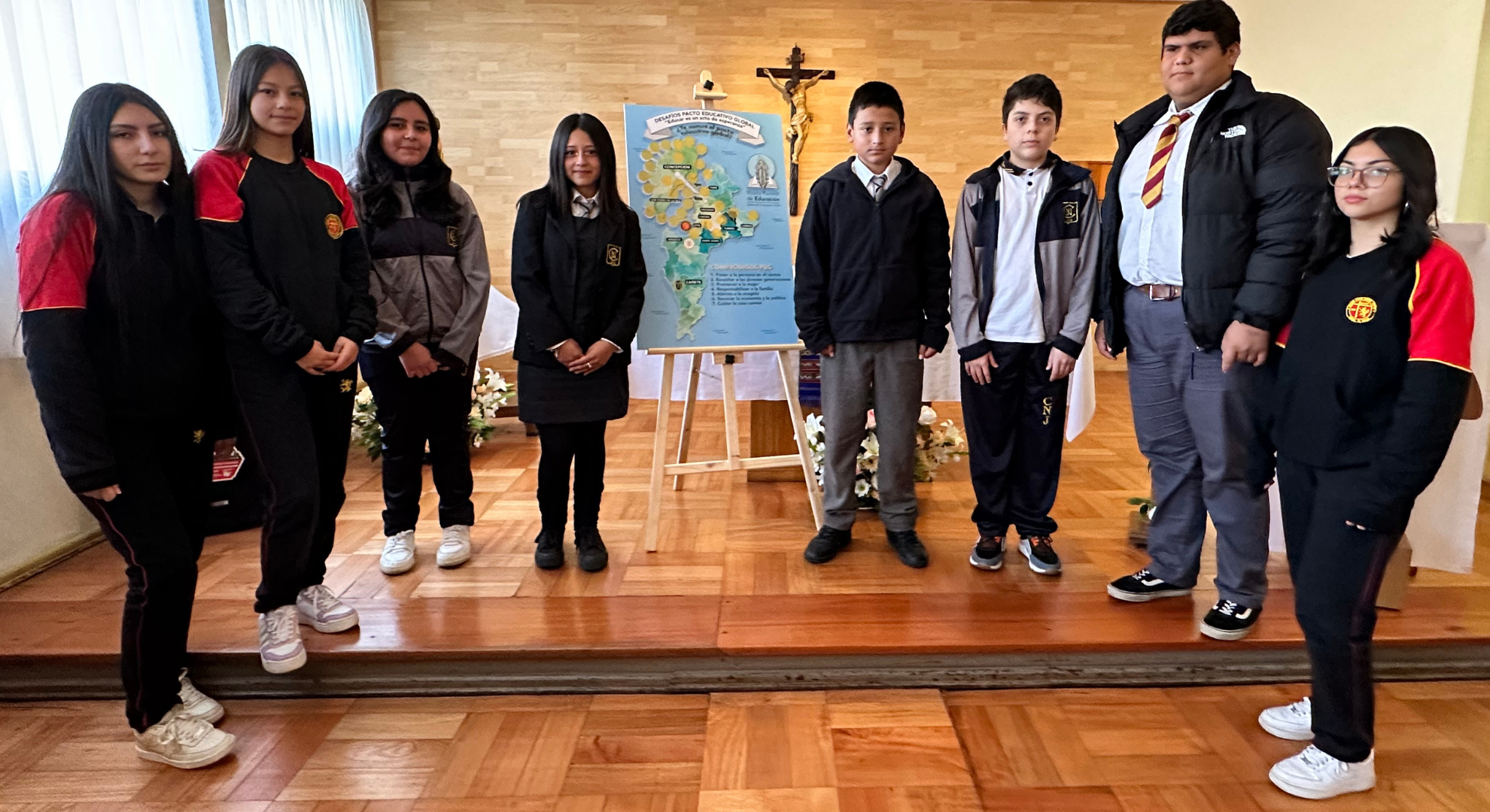 “Mapa peregrino” comenzó a recorrer Colegios de Iglesia de la Arquidiócesis de Concepción