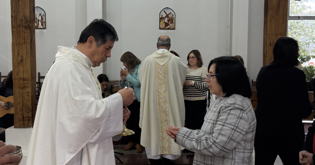 Decanato del Carbón: Docentes participaron en la Misa por el Día del Profesor 