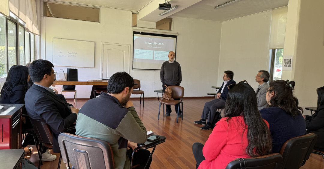 Encargados de convivencia escolar participaron en reunión de evaluación 