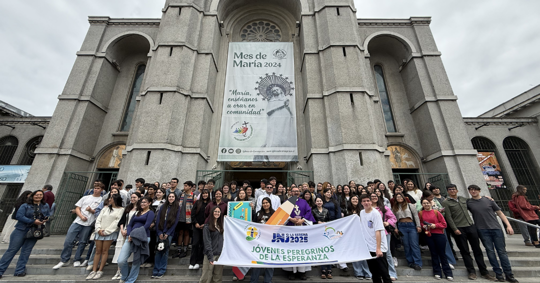 Jóvenes participan en Misa de Bendición de Lápices previa a rendir la PAES